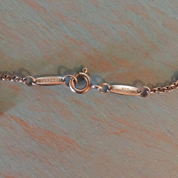 Tiffany’s silver heart necklace with diamond! - Picture 4 of 8